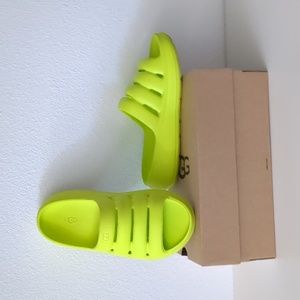 UGG sandals with removable straps